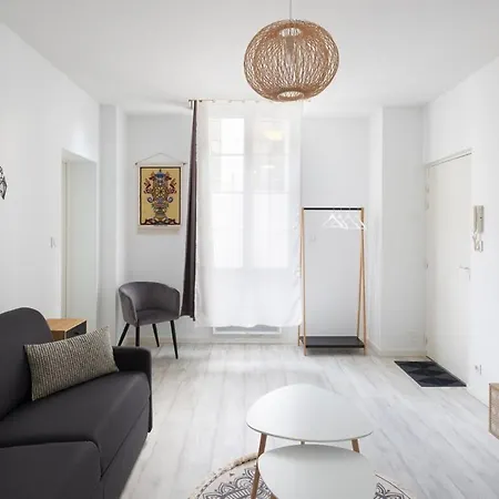 Le ROAZHON appartement moderne et calme hypercentre Rennes Extérieur photo