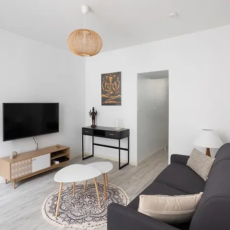 Le ROAZHON appartement moderne et calme hypercentre Rennes Extérieur photo