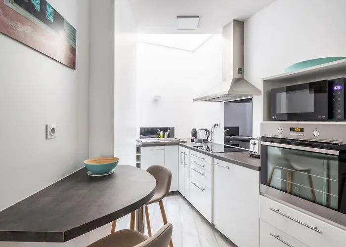 Le ROAZHON appartement moderne et calme hypercentre